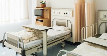 「2人部屋なら気楽」は大間違い…難病で13年間、入退院をくり返して知った6人部屋の意外な利点