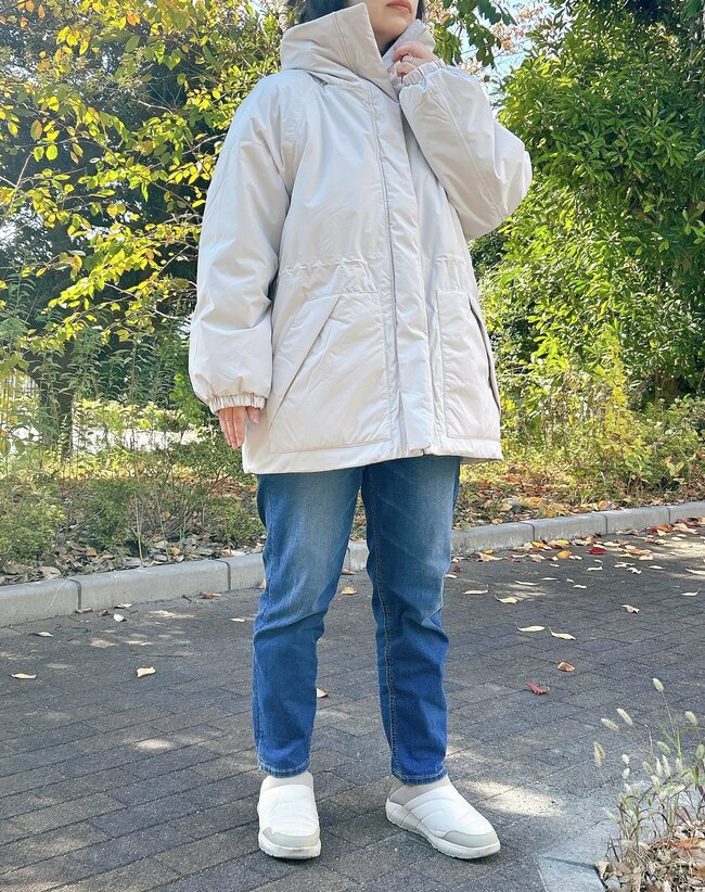 「ありがとー！ワークマン！！」“着る断熱アウター”がマフラーいらずのあたたかさ！「真冬にこれ1枚あれば十分」「全くダウンのストレスがない」