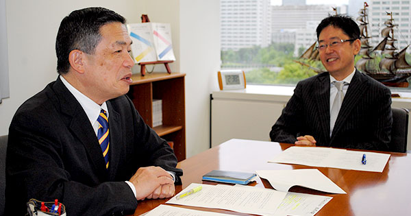 中島茂弁護士、秋山進氏