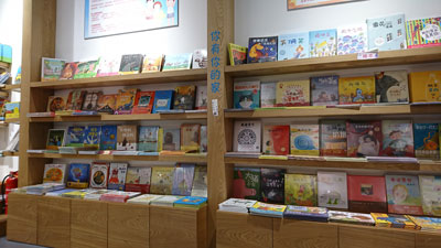 中国でリアル書店と静かなカフェが流行る理由