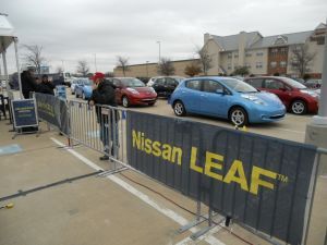 電気自動車の頂上決戦は2012年！日産「リーフ」に追いつくライバルはどこだ