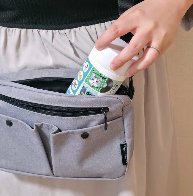 360度どこを見てもカワイイ!アフタヌーンティーの“ネコまみれボトル”5時間たってもお茶が温かいんです!