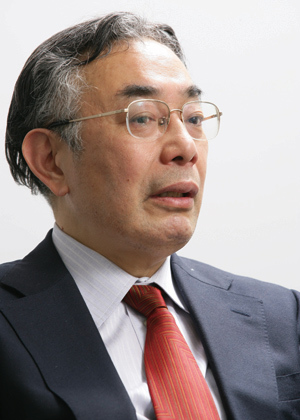 解雇規制改革は中小企業の労働者に“福音” <br />「多様な働き方」実現に中立的な労働法制を<br />――国際基督教大学客員教授 八代尚宏