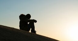 幸せになれないのは、「努力が足りないから」ではない。ではなぜ？