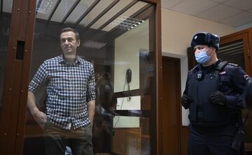 ロシア反体制派ナワリヌイ氏、ハンストを終了