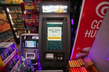 ビットコインが初の5万ドル突破　2カ月足らずで倍に
