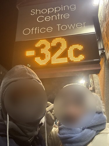 マイナス32度をあらわす気温計