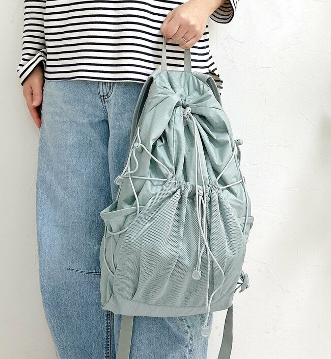 「いいね!」が9000件超え!無印良品の“めちゃ軽リュック”が楽ちんすぎて手放せない!「かーわーいー♡」「欲しすぎる!!!」