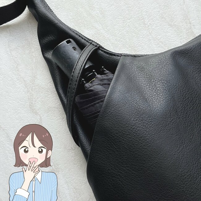 1泊2日の荷物が余裕で入った！GUの“高見えショルダーバッグ”オシャレなのに収納力すごい！「かなりコスパいい」「見た目以上に収納できる」