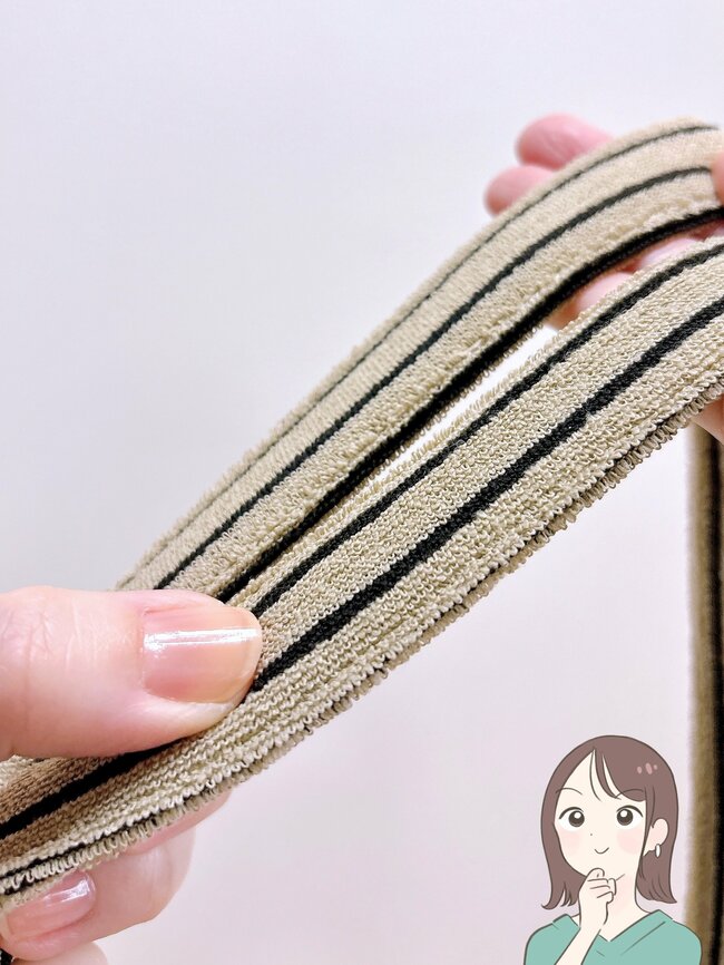 グローバルワークで見つけた“タオルみたいなバッグ”→荷物が多い日にめちゃくちゃ便利!「オシャレも使いやすさも両方叶えてくれる」