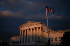 米最高裁リベラル派判事の引退、民主党に好機