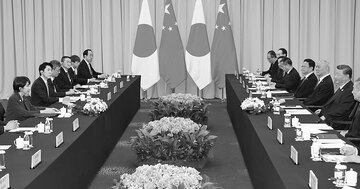 対中摩擦の陰で浮上する議連外交、高市政権の試練、舵を取れるのか