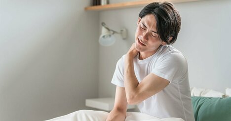 【爆睡のカギ】ぐっすり眠れない人が、無意識にやりがちな「枕のNG習慣」