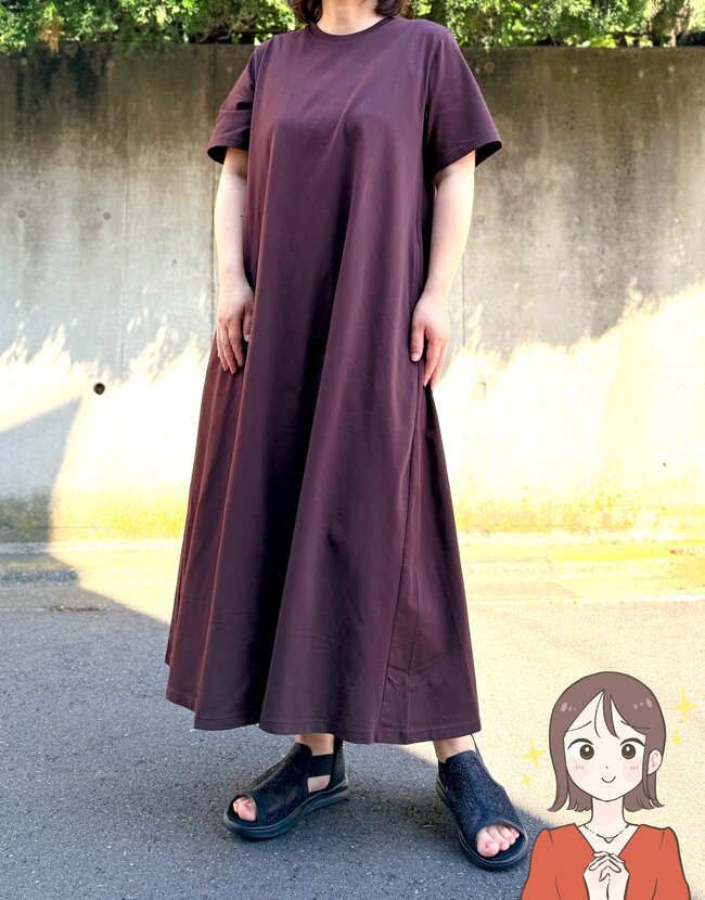 「今年も2色購入」ユニクロの“ひんやりワンピース”気温29度でも快適でした！「休みの日はコレ一択」「ゆったりしてて涼しい」