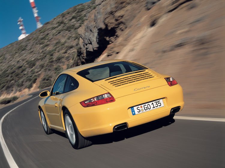 予算400万円前後で ポルシェ911 に乗るなら 男のオフビジネス ダイヤモンド オンライン 予算400万円前後で ポルシェ911 に乗るなら 男のオフビジネス ダイヤモンド オンライン