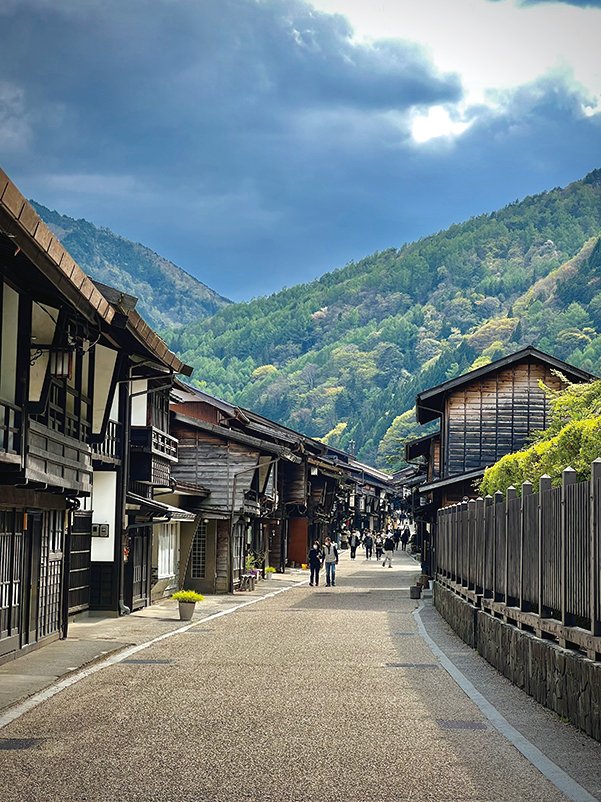 奈良井宿は重要伝統的建造物群保存地区に選定