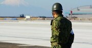 「こんなイジメみたいな笑い、何が楽しいんだろう…」自衛隊出身の私がテレビ出演で感じた怒り〈再配信〉