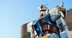 「機動戦士ガンダム」の主役が一目で分かる理由、世界観を構築する設定・デザインの妙