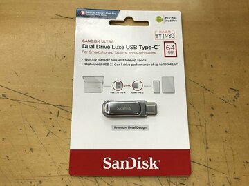 フルメタルのSanDisk製USB Type-Cデュアルメモリーに64GBモデル！