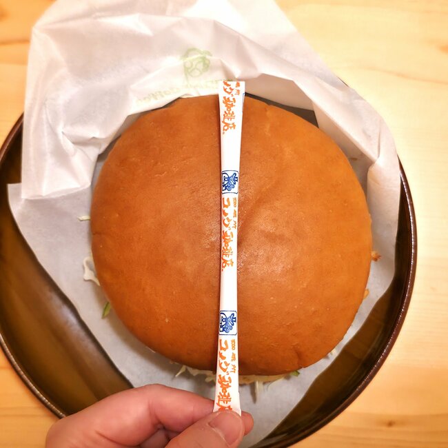 「何回食べられるかな」コメダ珈琲の“冬限定メニュー”さすがのボリュームで胃も心も大満足…!「体重計封印しなきゃ」「あまりにもおいしそう…」