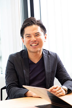 熊谷智宏さん
我究館 館長