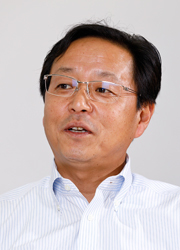 【事例研究:時事通信社】情報の“速さ”と“正確さ”を追求しスマホの内線化でコスト削減まで実現