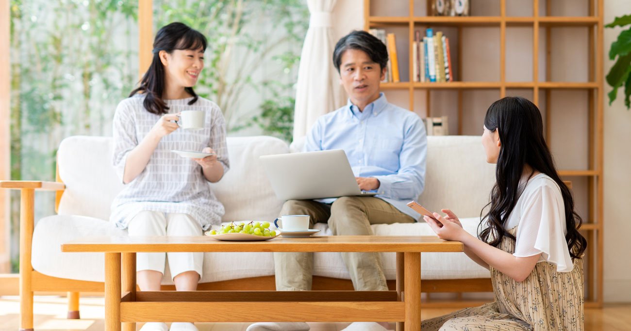 就活生の親子に実態調査!「親と子で意見が違ったらどうする?」