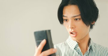 「誰1人まともな仕事をしていない」周囲の批判を繰り返す男性がカウンセラーに語った“過酷な生い立ち”