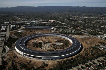 米ハイテク大手、成長の鈍化具合はいかに