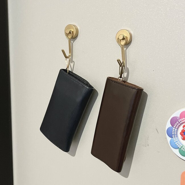 「思わず衝動買い」「追加で買い足したい」3COINSの“オシャレ収納グッズ”アンティーク感が素敵すぎる！「めっちゃ可愛くて愛用してます」