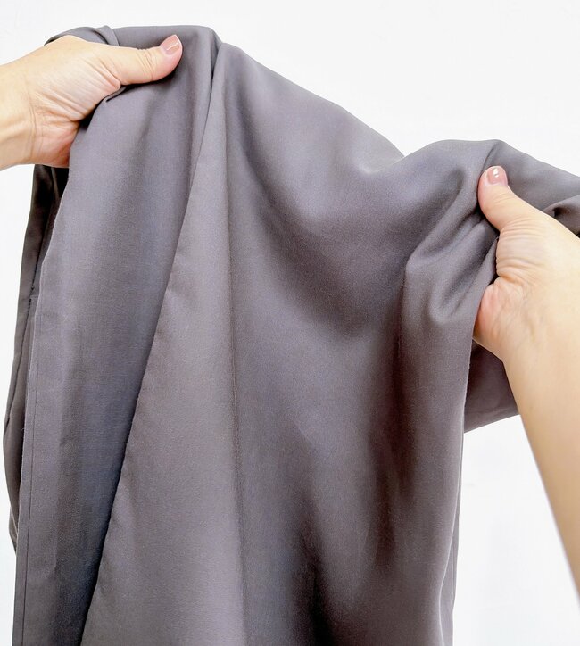 「生地が気持ちいい！」無印良品の“風を通すワイドパンツ”サラッと涼しくて快適！「さらりと着用できて嬉しい」「今から秋、ずっといけそう」《購入レビュー》