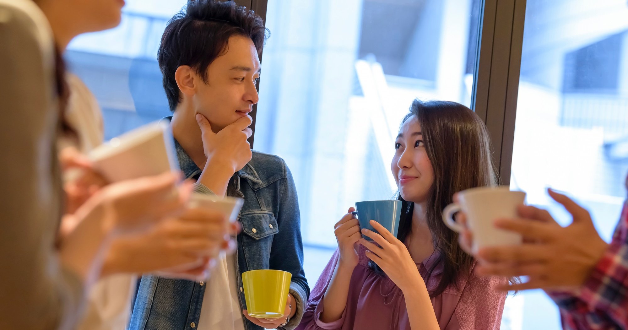 初対面の男女でも会話が盛り上がる「魔法の5文字」とは？