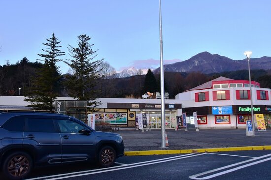 高速道路で「うっかりガス欠」を招く“空白エリア”の実名、100km以上もガソリンスタンドなし！