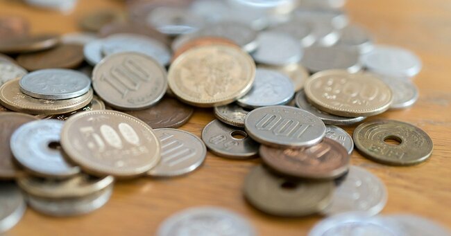 1円玉2200枚を両替すると3080円かかる…キャッシュレス時代の「小銭どうする?」問題、記者が真剣に考えてみた