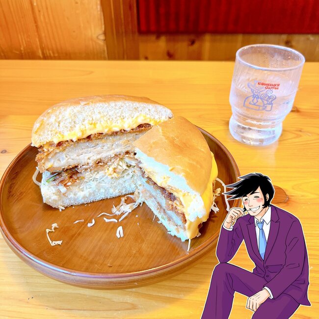 本当に1人前…?コメダの“どデカバーガー”が1423kcalで衝撃のボリューム!「本当にデッカイ!」「量がやばい」