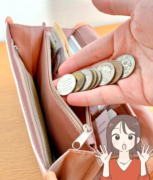 おくすり手帳と診察券30枚がスッポリ入った…！しまむらの「ポケットいっぱいポーチ」レトロかわいいデザインがたまらない！《購入レビュー》