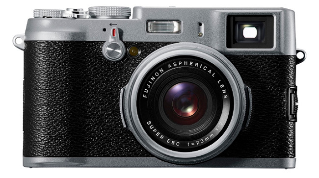 FUJIFILM X100