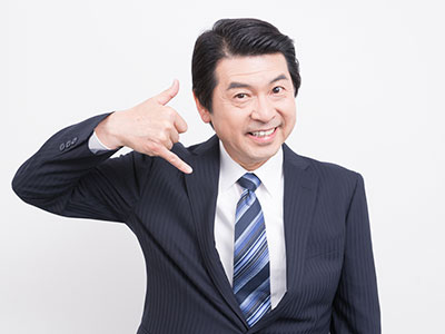 「電話」や「ハンコ」にこだわる中高年が会社を潰す理由