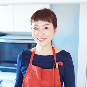 井上かなえ