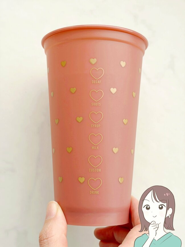 「一瞬で売り切れるよね」スターバックスの“バレンタイン限定カップ”めちゃくちゃ可愛くてビックリした！「まじでギリギリで買えた」「ラスイチ（店頭見本品）だった…！」