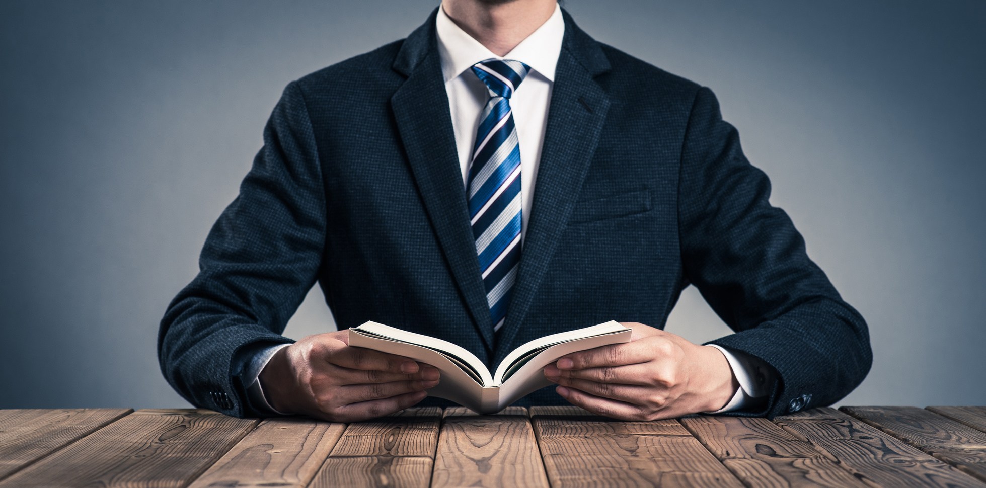 社会人が賢くなるために一番コスパのいい本とは？