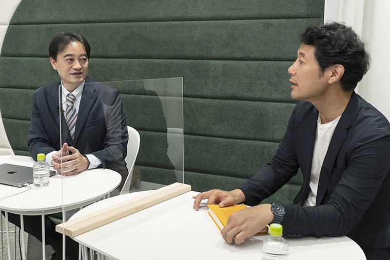 2人