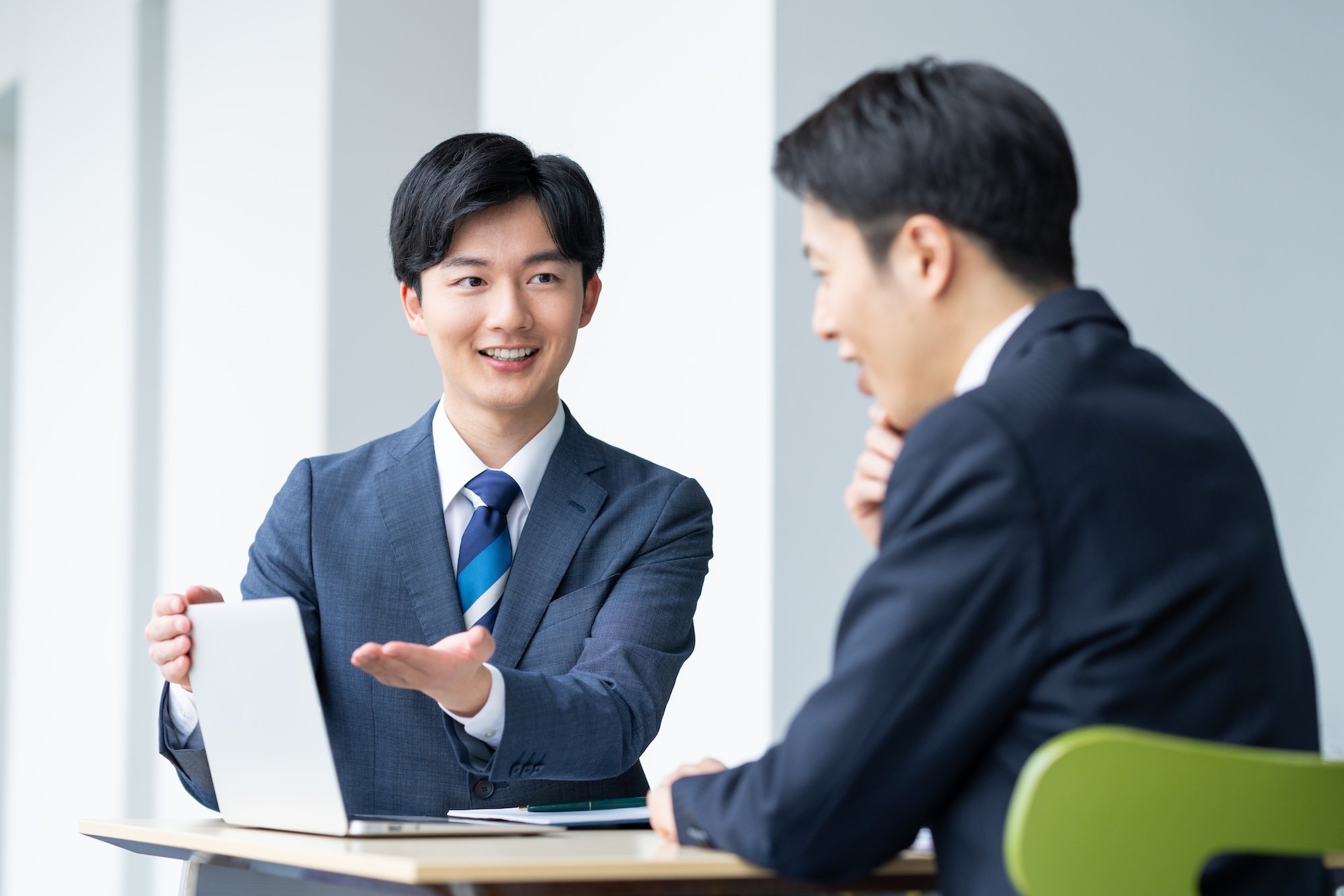 ダメな会議の進行役が「よかれ」と思ってやってしまっていること・ワースト3