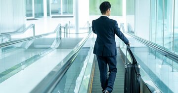パワハラか本質か。「本気なら風邪をひかない」は本当か。精神論に見える言葉から仕事と人生を考える