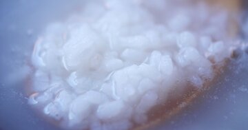 【医師が教える】お粥やうどんは、あっさりして消化に良い？…知らないと怖い“食べ物の真実”