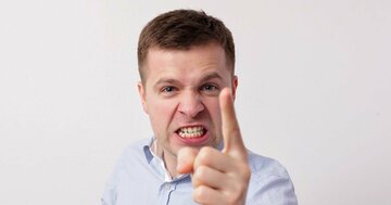 英語で「ヤバい!」は何という?プラスでもマイナスでも使える便利ワードとは