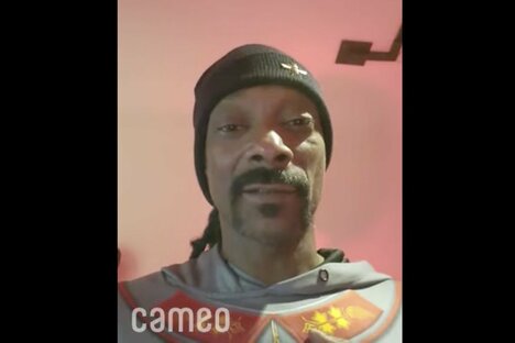 ラッパーのスヌープ・ドッグ氏など、有名人から動画メッセージが届く「Cameo」─急伸の背景をデータから読み解く