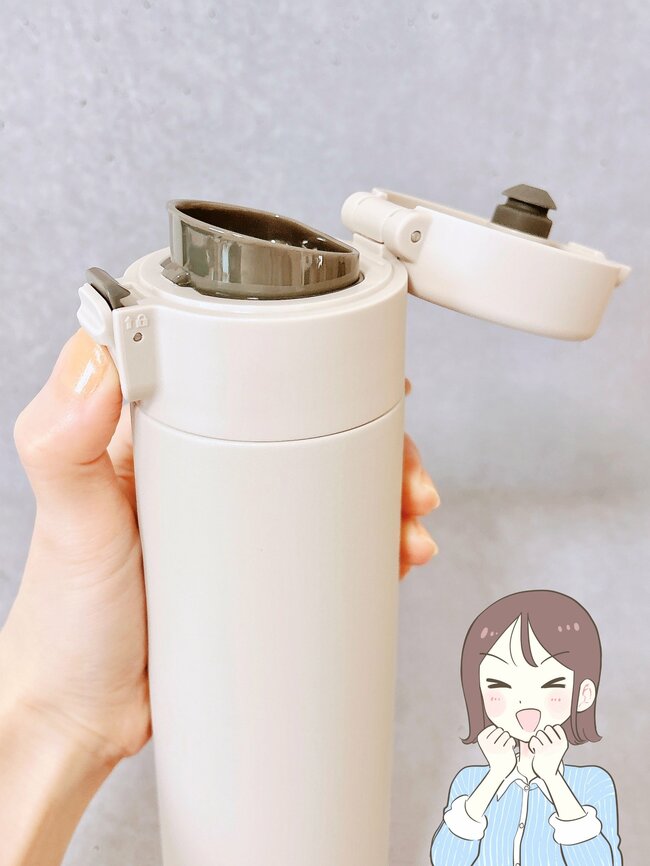 ペットボトルを買う回数が減りました!無印良品の「新作ボトル」8時間たっても氷が溶けなくてすごい…!