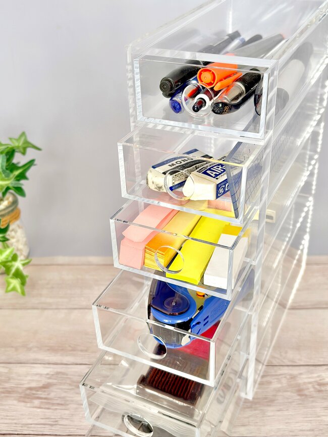 薬の管理がラクになった！無印良品の“中身が見える小物ケース”ごちゃごちゃ小物がスッキリした！「何が入ってるか一発でわかる」「早く買っておけばよかった！」