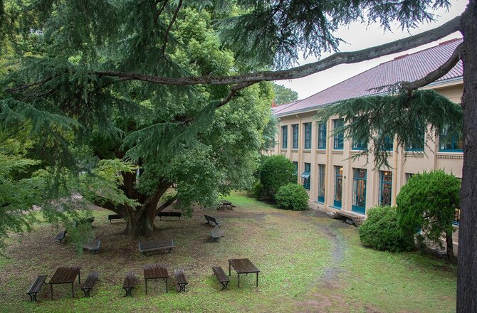 温故知新で最先端の学びを校舎に取り入れる「立教女学院」